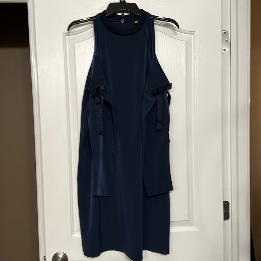 Simply Vera Wang, large cold shoulder dress Navy Blue